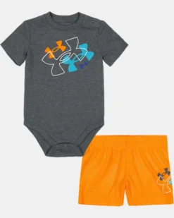 Boys' Newborn UA Floating Logo Set