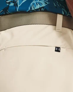 Men's UA Iso-Chill Shorts 10 Men's UA Iso-Chill Shorts -Sportswear Store V5 1370083 110 SIDEDET