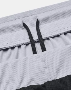 Men's UA Baseline Shorts 11 Men's UA Baseline Shorts -Sportswear Store V5 1372891 011 LDWB SL