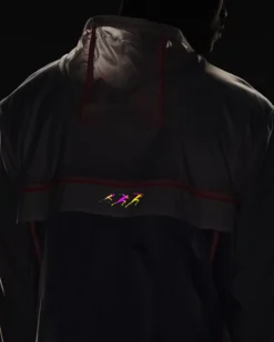 Men's UA Run Anywhere Jacket -Sportswear Store V5 1374229 100 REFL