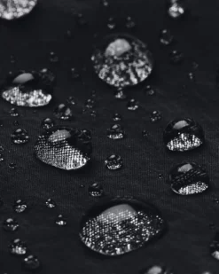 Men's UA RUSH™ Woven ½ Zip Anorak Jacket 17 Men's UA RUSH™ Woven ½ Zip Anorak Jacket -Sportswear Store V5 1377183 001 STORM SL