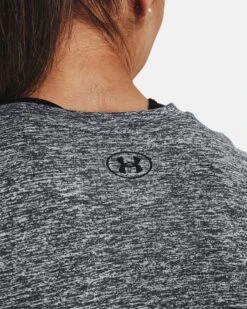 Women's UA Tech™ Twist Script Short Sleeve 9 Women's UA Tech™ Twist Script Short Sleeve -Sportswear Store V5 1377199 012 BCKDET