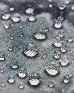 Women's UA Storm Train Anywhere Shine Jacket -Sportswear Store V5 1379016 465 STORM SL